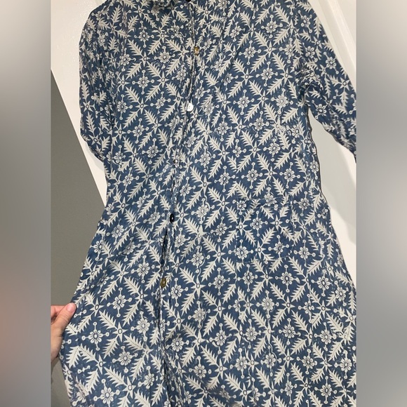 New! Magnolia Pearl Blue Birch Patterned Button Down Tunic 💙 RARE! Onesize - Picture 7 of 15